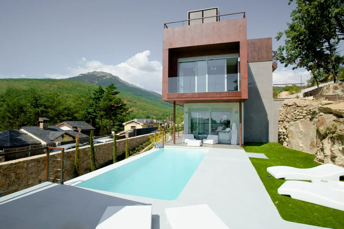 Indoor to outdoor microcement